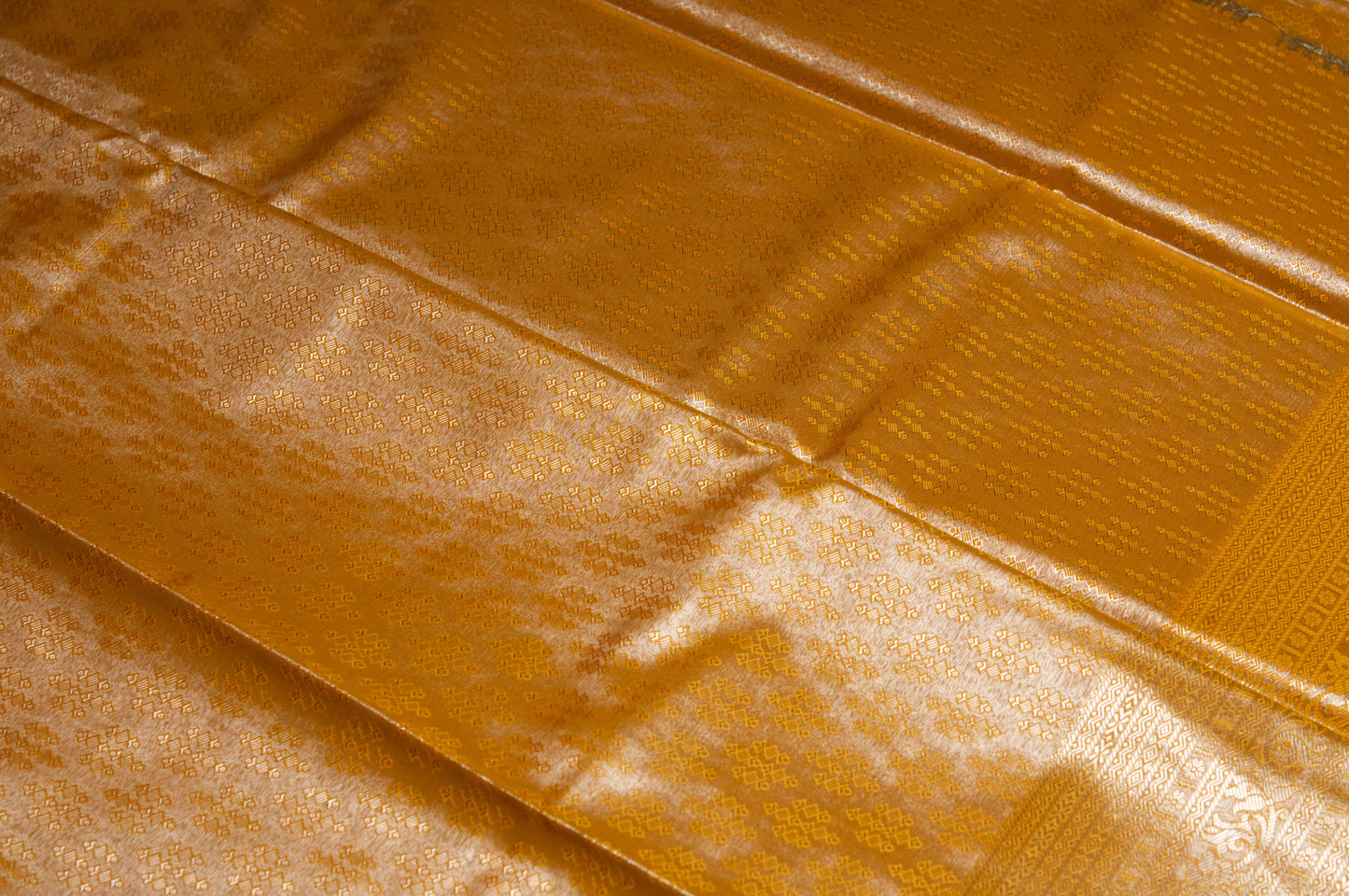 Orange Gold Kanjivaram Zari Warp Designer Handloom Silk Saree