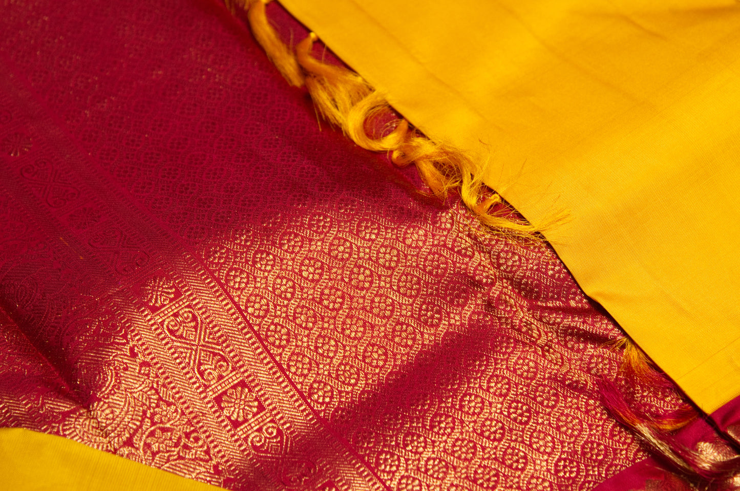 Yellow and Red Pure Gold Zare Pure Silk Kanjivaram Saree